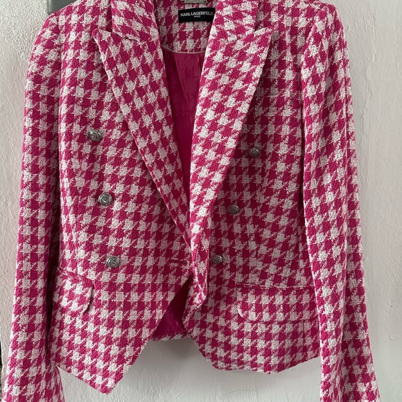 Karl Lagerfeld Jackets & Blazers - Karl Lagerfeld Pink and White Houndstooth Blazer